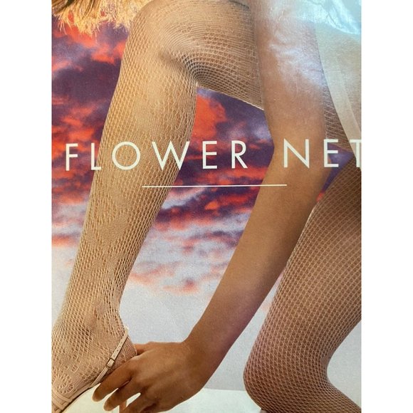 Wolford Flower Net White Tights Womens size Medium - Picture 4 of 4